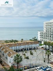 Pis a Puerto Marina