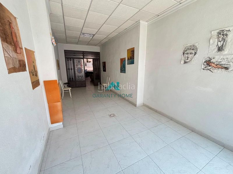 Foto 0e4d26b7-3df2-4fb7-b31d-691bfef05c18. Edificio  junto al parque con tres viviendas en Torredonjimeno