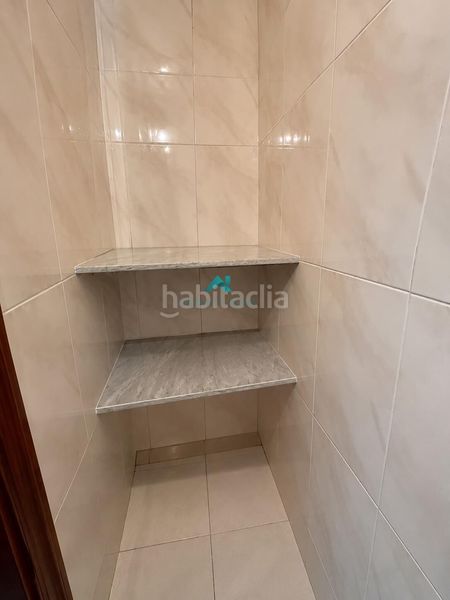 Foto e3a458ea-cb71-4626-a4b9-3d4a84f10fa7. Edificio  junto al parque con tres viviendas en Torredonjimeno