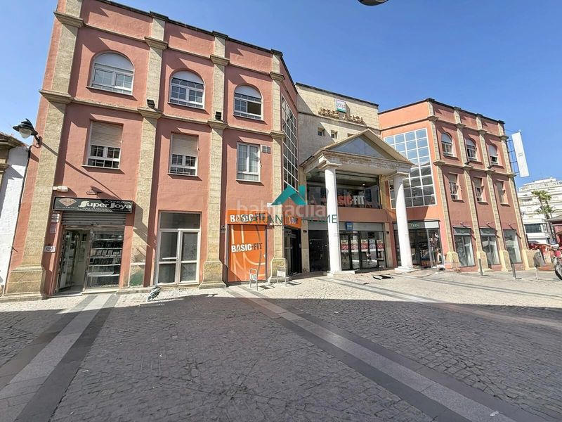 Foto a27ff210-c968-42c0-94ec-c193f6b2bc74. Pis a Centro Jerez de la Frontera