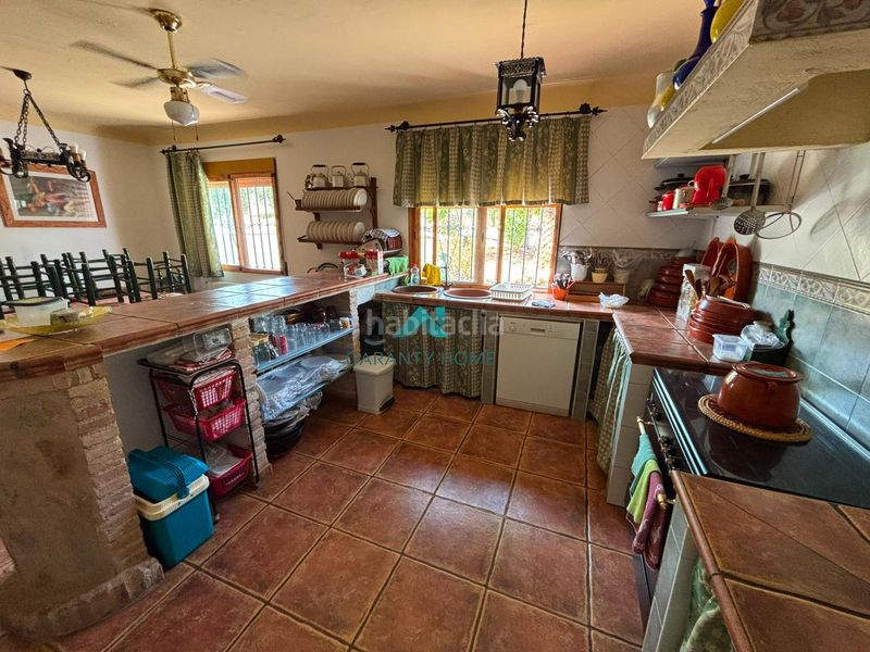 Foto 2d01ea6a-6552-4202-b269-1d22ff2081f6. Casa amb aparcament a Martos