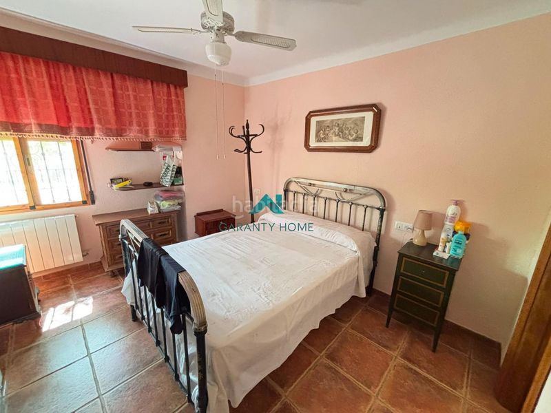 Foto 5c568f4c-7b1a-4eb4-bc08-ef46c02329a2. Casa amb aparcament a Martos
