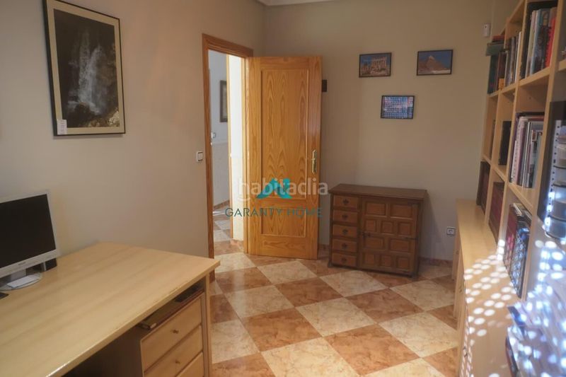 Foto 36d10ba7-b3d2-430e-8e51-105d54235470. Casa amb calefacció aparcament a Martos