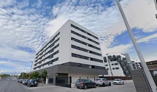 Flat in El Cañaveral. Piso de 4 dormitorios con terraza, piscina, 2 plazas de garaje y