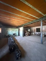 Haus in Erustes. Casa con bar en erustes