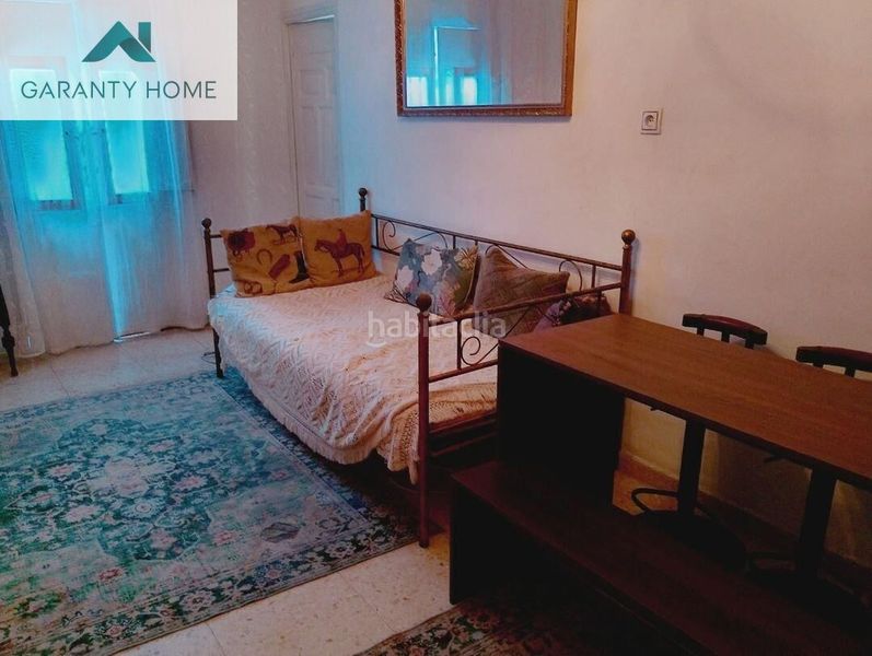 Foto a93f1534-35f6-43ce-9a0f-b1f44add9c64. Casa adosada casa adosasada en venta en calle pero niño 6, ciudad jardin, en Málaga