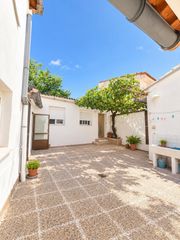 Semi detached house in Centro. Casa en ocaña