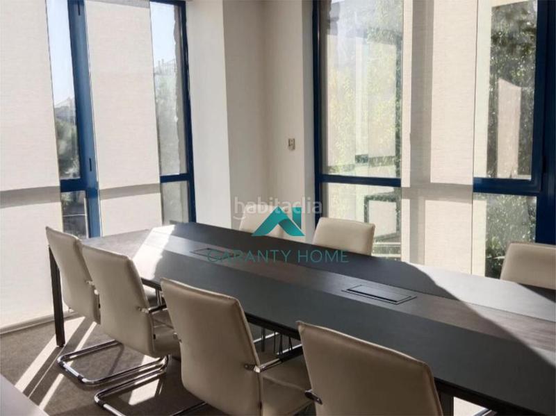 Foto a5360c56-0c6b-4c5a-b004-ca8898913990. Alquiler oficina  en alquiler en Simancas en Madrid