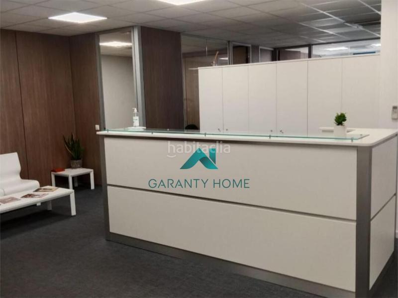 Foto 088f77c7-cf72-4943-a1dd-1a7e4d026646. Location bureau dans Simancas Madrid