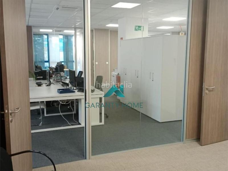 Foto 486de295-edf0-4489-b511-cd57995dd8da. Location bureau dans Simancas Madrid