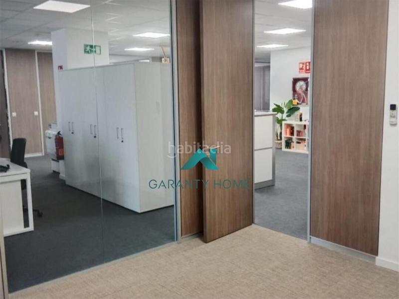 Foto e754335c-745b-4f0c-9417-4240340a5bf3. Location bureau dans Simancas Madrid
