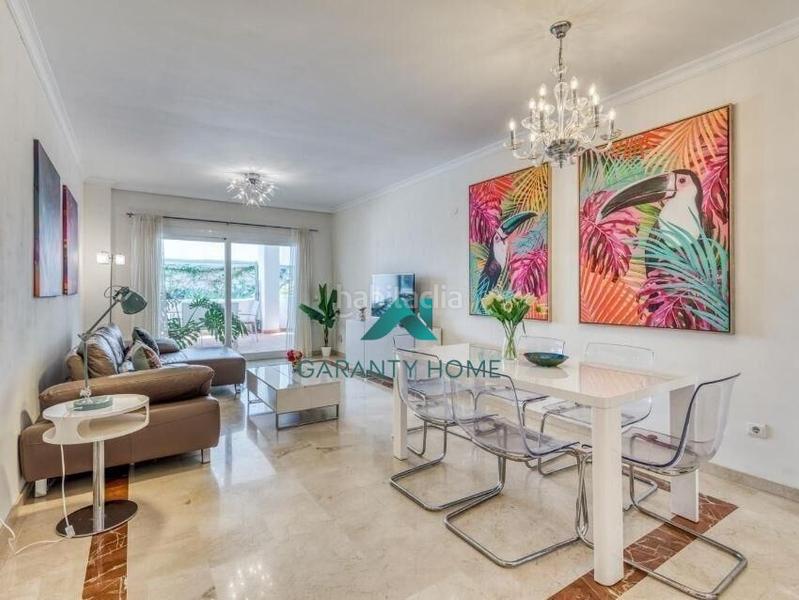 Foto 14addfea-c3a8-48d2-a42d-726df349aed9. Location appartement avec chauffage piscine dans La Concha - Resina Golf Estepona