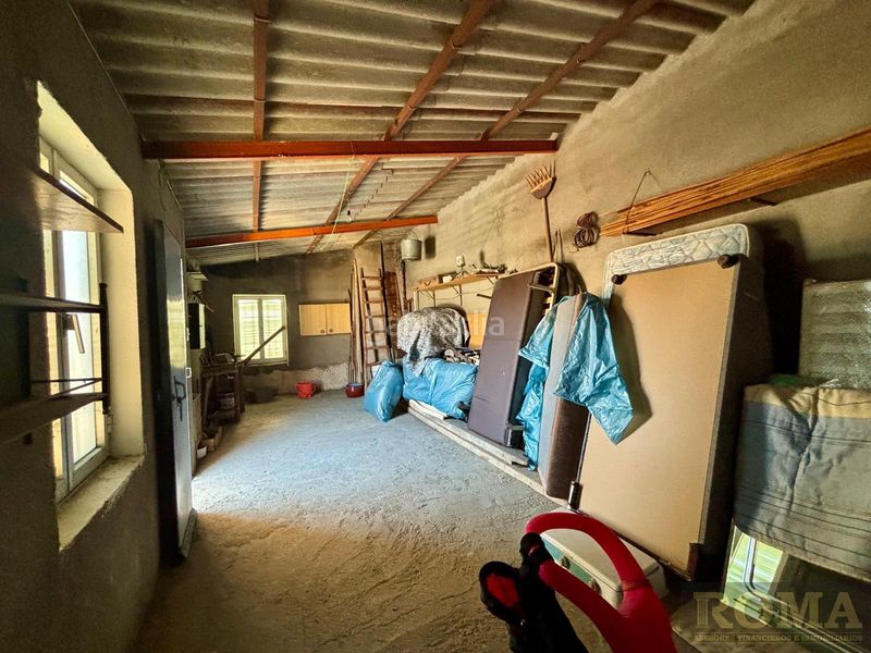 Foto a35e3b6d-9a8b-49f5-a676-fd1bb7cfc332. Casa amb calefacció a Cabrerizos