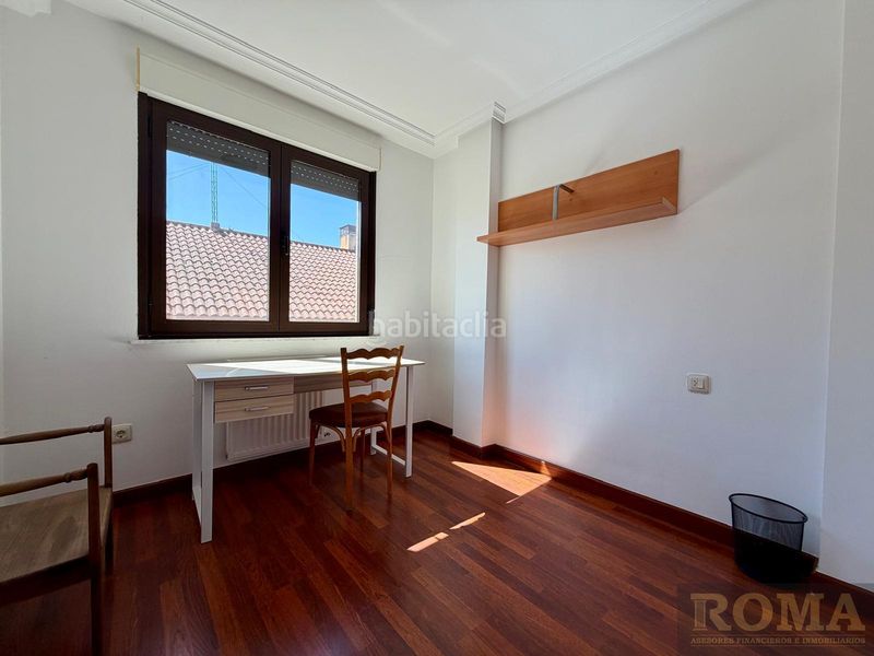 Foto ef0340ca-443d-4ec5-8b04-3da0f7c6b296. Xalet amb aparcament a Cabrerizos