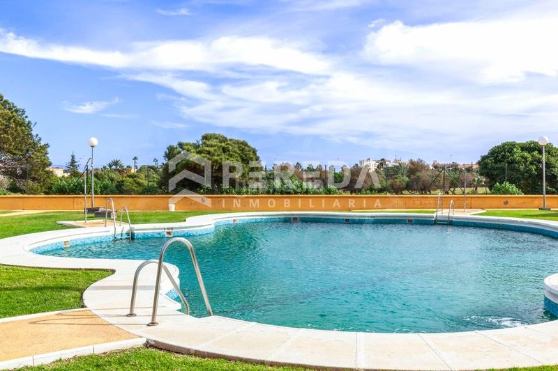 Foto 7d556957-0063-4271-b5a5-27b6fbf7a3da. Planta baixa amb aparcament piscina a El Sabinar-Urbanizaciones-Las Marinas-Playa Serena Roquetas de Mar
