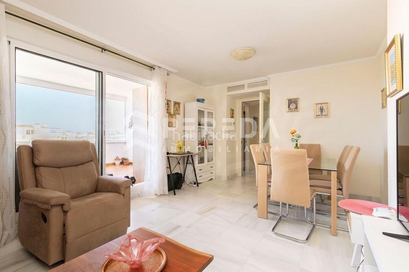 Foto 3422d849-e14c-46d1-87b7-d89fc64c549b. Pis amb aparcament piscina a El Sabinar-Urbanizaciones-Las Marinas-Playa Serena Roquetas de Mar
