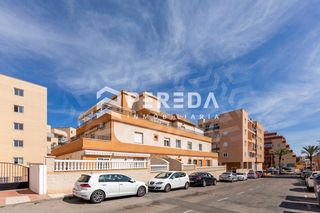 Appartement  Calle surinam (b). A la venta vivienda  de 2 dormitorios a pocos metros de la playa