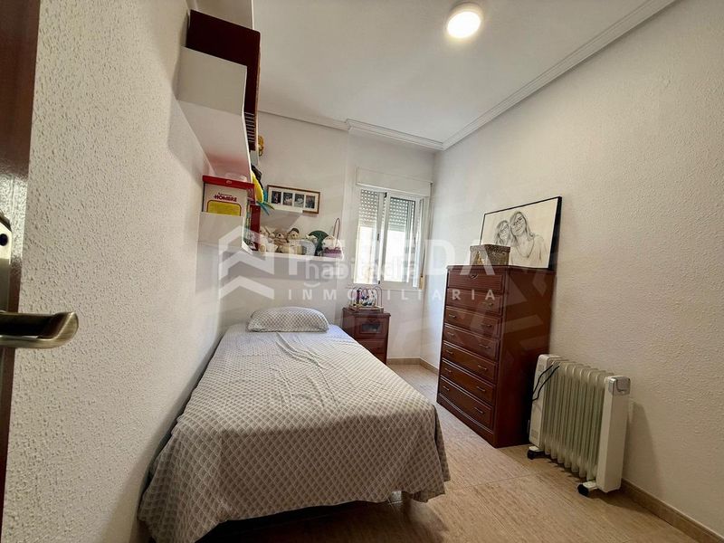 Foto 4a2dffb6-e106-4d0e-9eb3-6e68e6bb416d. Àtic a El Puerto - La Romanilla Roquetas de Mar