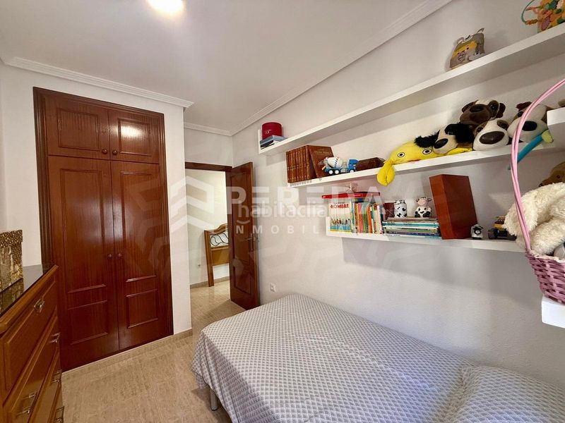 Foto 5bec5e1b-823d-45bb-a119-0f54d2477bea. Àtic a El Puerto - La Romanilla Roquetas de Mar