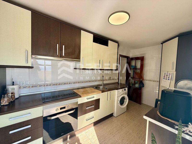 Foto a799c64c-bdd9-41f8-a818-a297f4ca8059. Àtic a El Puerto - La Romanilla Roquetas de Mar