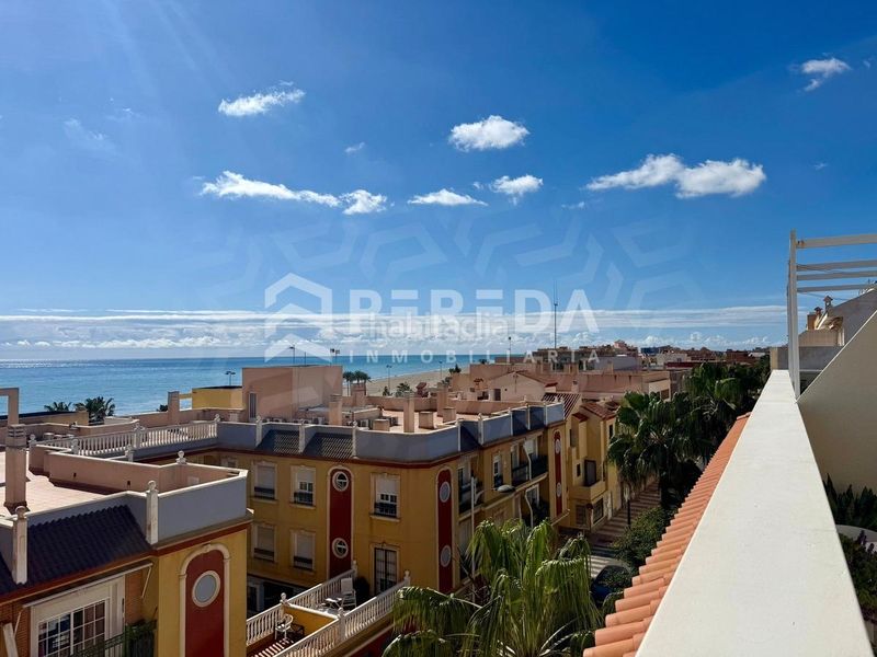 Foto bb887908-6926-4129-9141-cfc5c7356411. Àtic a El Puerto - La Romanilla Roquetas de Mar