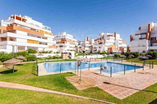 Apartament  Avenida ciudad de cadiz. Apartamento en segunda linea de playa lista para disfrutar en el