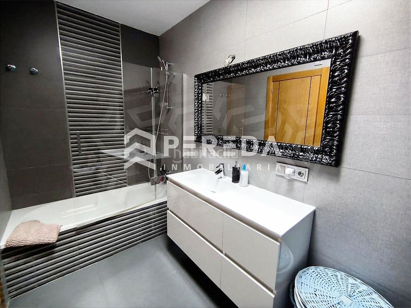 Foto d443752c-a04a-4339-9d54-07b5818e04fd. Casa amb aparcament a puebla de Vícar Vícar
