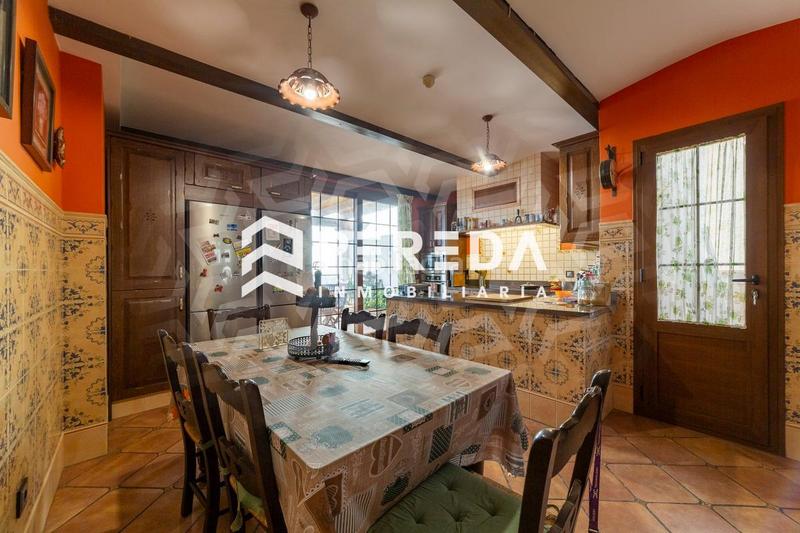 Foto 2c46d4c8-2e24-4576-9366-8568a4d2dd26. Chalet con parcheggio piscina in El Puerto Roquetas de Mar