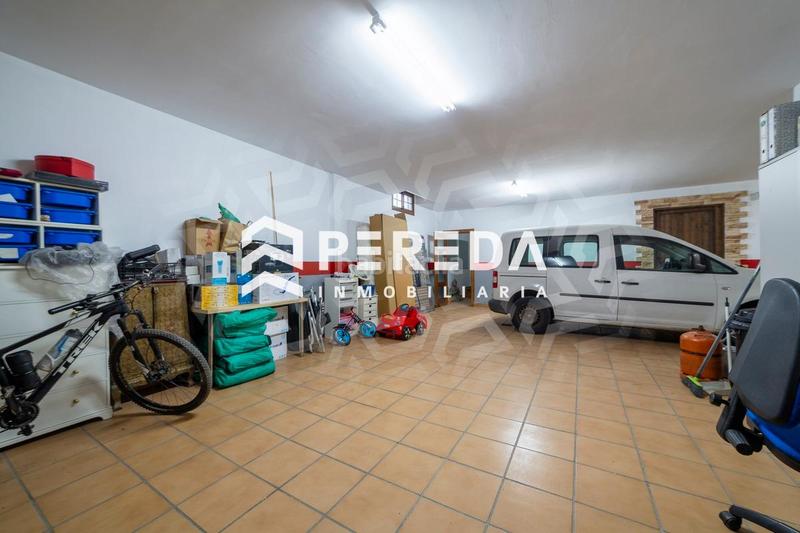 Foto 35fcaf51-ab92-4100-94dd-626a5dc9a5fa. Chalet con parcheggio piscina in El Puerto Roquetas de Mar