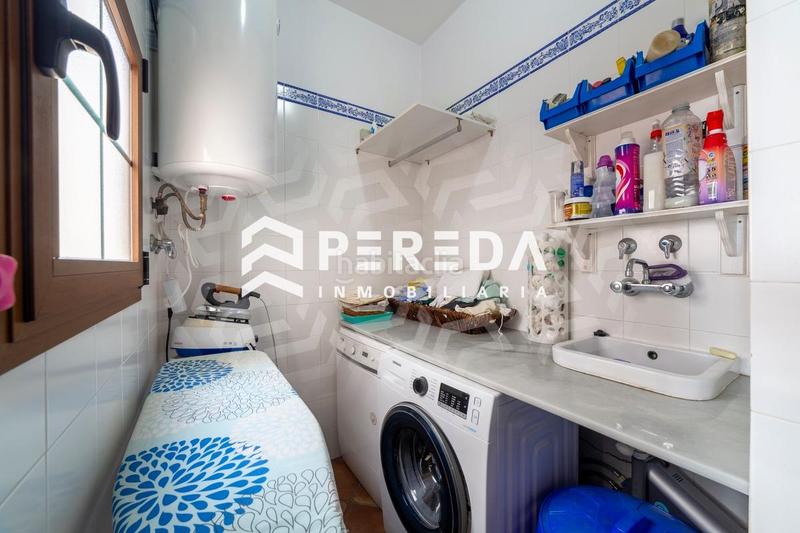 Foto 735f7cf6-fee2-4473-a7f8-ff98b91adf46. Chalet con parcheggio piscina in El Puerto Roquetas de Mar