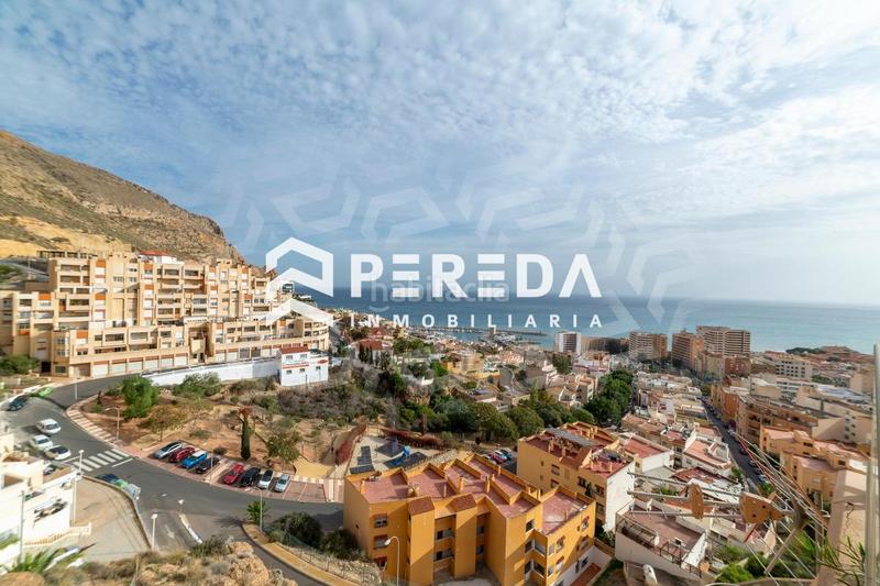 Foto 950b4d93-18a2-4642-b34b-e7a12fc9dd2e. Chalet con parcheggio piscina in El Puerto Roquetas de Mar