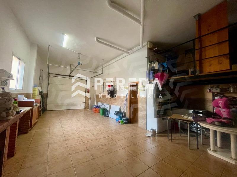 Foto 2dd1c8eb-8a32-435f-bf3b-8756bbb85cec. Casa amplia vivienda unifamiliar sobre local !! en Roquetas de Mar