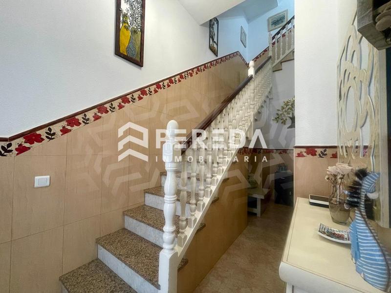 Foto 43b5ef55-5637-4b62-9ec4-8ea2ee153e87. Casa amplia vivienda unifamiliar sobre local !! en Roquetas de Mar