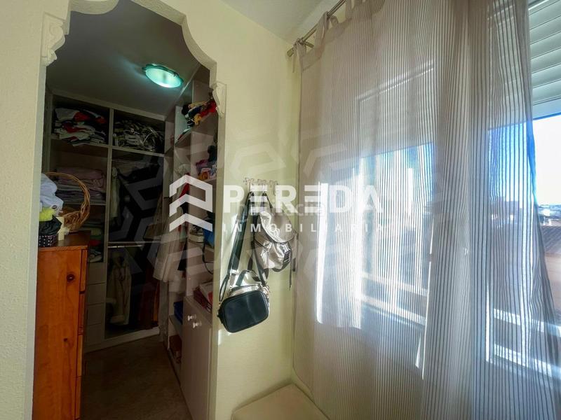 Foto 60731f4c-44f8-4262-87eb-45b6f8de11a8. Casa amplia vivienda unifamiliar sobre local !! en Roquetas de Mar