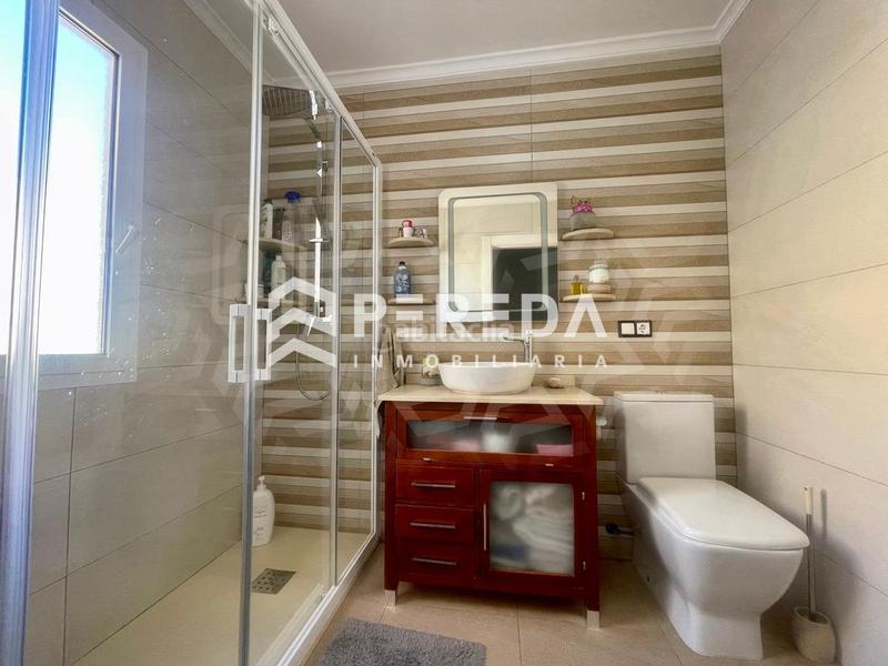 Foto 68db7087-3509-486c-b70a-1e5dfb6e5a9f. Casa amplia vivienda unifamiliar sobre local !! en Roquetas de Mar