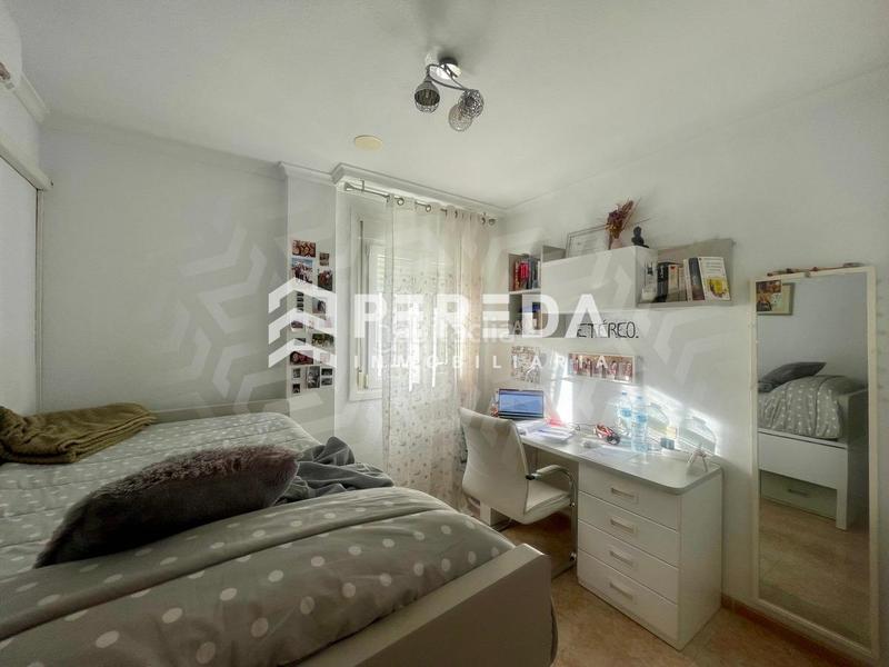 Foto db67a6df-b627-49f0-bab1-a5032fe16bea. Casa amplia vivienda unifamiliar sobre local !! en Roquetas de Mar