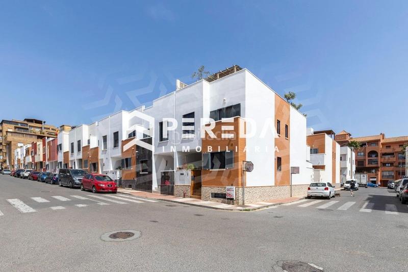 Foto 14495edb-2309-4993-8096-f7aca1028afc. Casa con parcheggio in Aguadulce Sur Roquetas de Mar