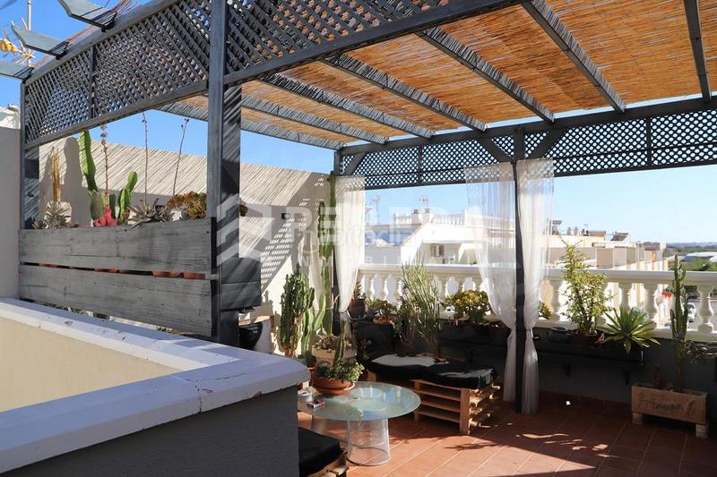 Foto c6135d3d-b406-4747-8e40-ab64bb12cc03. Casa con parcheggio in Aguadulce Sur Roquetas de Mar