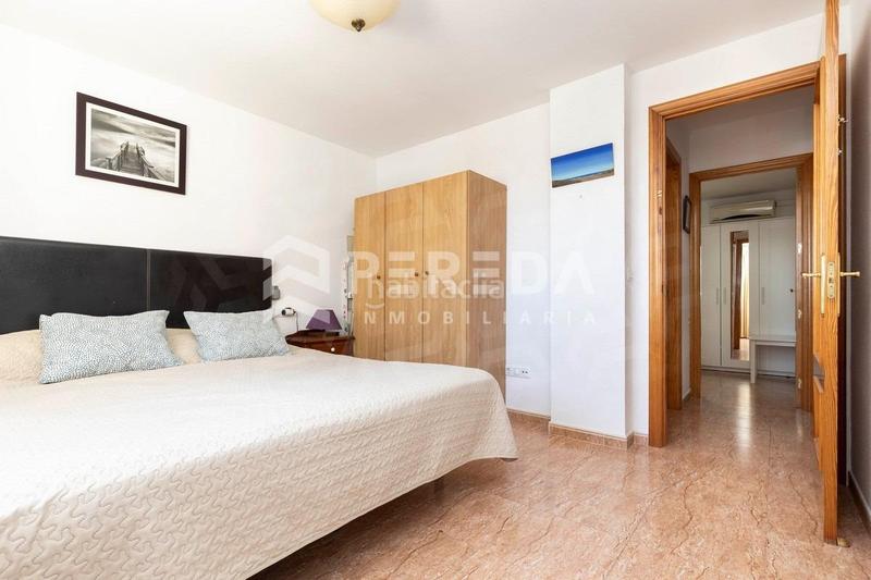 Foto 47d1049f-2be5-4ac1-9a0e-1e1d3a0225af. Apartament amb piscina a El Puerto - La Romanilla Roquetas de Mar