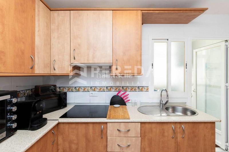 Foto a224df2e-a0c6-4a3a-82bb-35f1ac45fd87. Apartament amb piscina a El Puerto - La Romanilla Roquetas de Mar