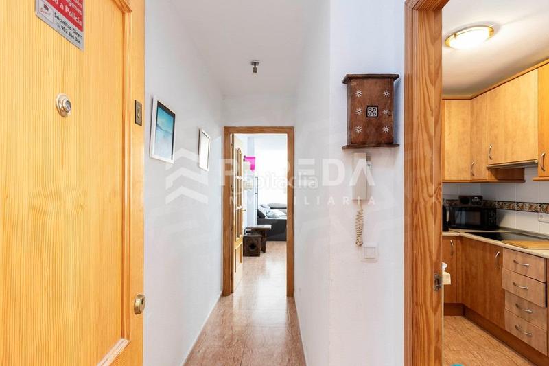 Foto eaad6f0d-5e4a-405b-8631-cf9d28be9cf5. Apartament amb piscina a El Puerto - La Romanilla Roquetas de Mar