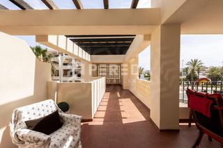 Apartament a Paseo del golf 1. Apartamento listo para entrar a vivir y con vistas al mar, compl