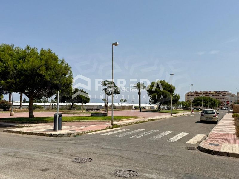 Foto 2e1b7b92-c16a-4b5e-9ba9-2f26d02ce695. Casa amb aparcament a El Sabinar-Urbanizaciones-Las Marinas-Playa Serena Roquetas de Mar
