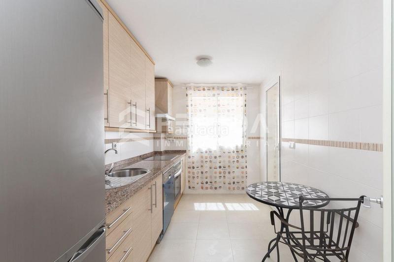 Foto 9471abf0-611b-4ce1-b188-d6c1d2b4a63c. Piccolo appartamento con parcheggio piscina in El Sabinar-Urbanizaciones-Las Marinas-Playa Serena Roquetas de Mar