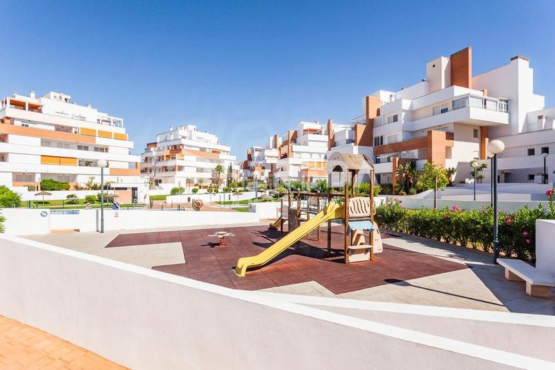 Foto bd12dbe4-5e8b-48d7-9426-56ac6df97567. Piccolo appartamento con parcheggio piscina in El Sabinar-Urbanizaciones-Las Marinas-Playa Serena Roquetas de Mar