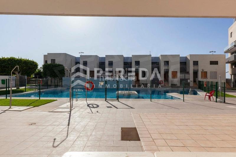 Foto 19f3f658-ee13-402d-a833-2c7ccf8e8d8d. Appartamento con parcheggio piscina in El Sabinar-Urbanizaciones-Las Marinas-Playa Serena Roquetas de Mar