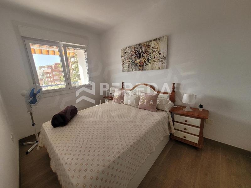 Foto 0eb9a4f0-8943-4cb3-b697-6a04511dd21c. Piccolo appartamento con parcheggio in Roquetas pueblo Roquetas de Mar