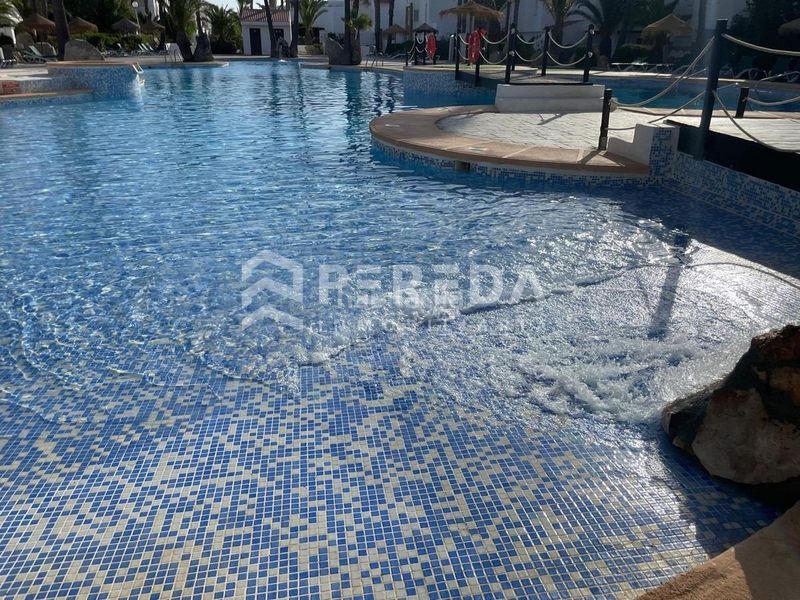 Foto 08bd3bd0-7fc2-4290-b07f-ade2544cc143. Apartament amb piscina a El Sabinar-Urbanizaciones-Las Marinas-Playa Serena Roquetas de Mar