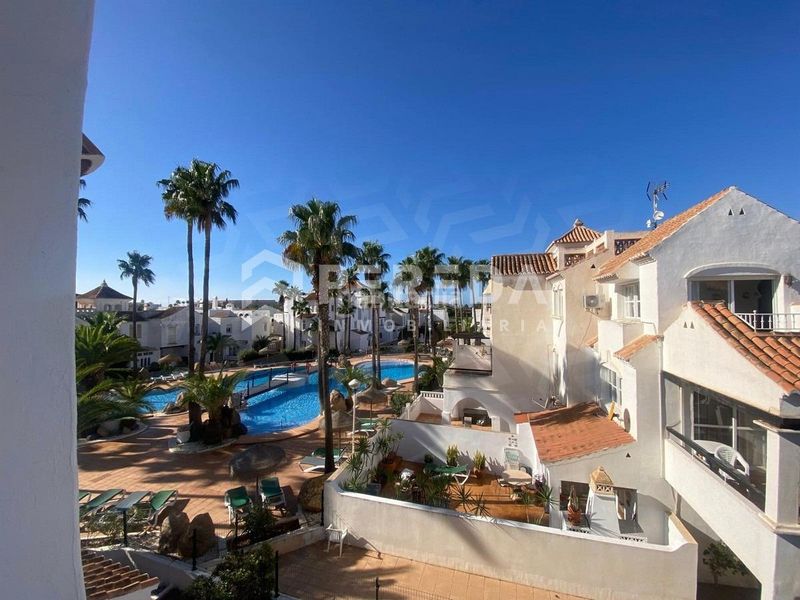 Foto 5b6a0f2f-de2e-4066-90ba-a49c5e7e2c13. Apartament amb piscina a El Sabinar-Urbanizaciones-Las Marinas-Playa Serena Roquetas de Mar