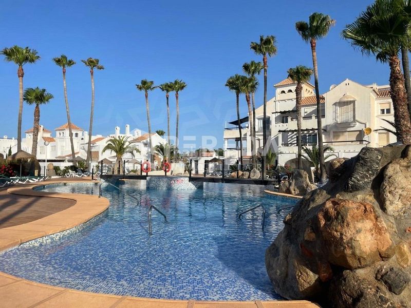 Foto 7a2bb4d0-e5ef-4f08-ac83-293e143746cd. Apartament amb piscina a El Sabinar-Urbanizaciones-Las Marinas-Playa Serena Roquetas de Mar